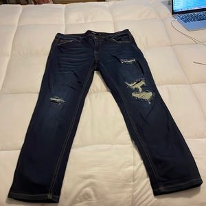 CELLO High Rise Distress Crop Skinny